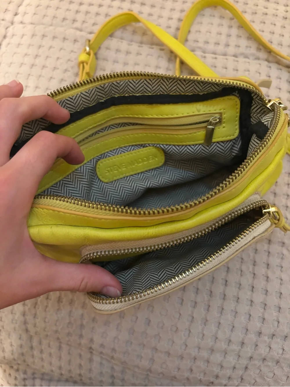 Steve Madden yellow crossbody